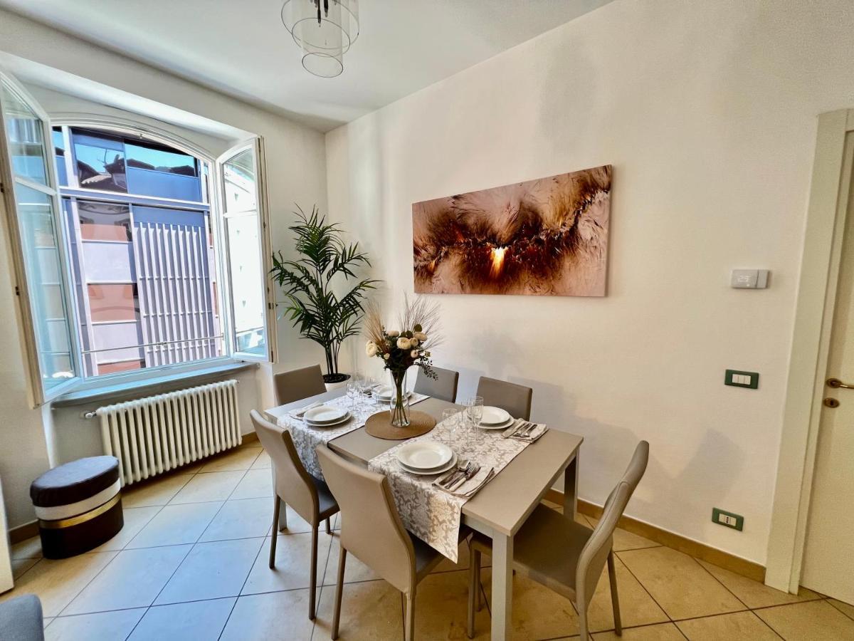 Divina Luxury Apartment With Jacuzzi Near The Lake Como Luaran gambar